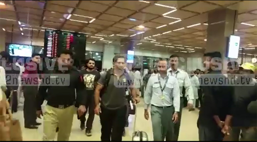 Pakistan cricket team players return home after England tour