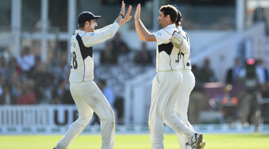 Roland-Jones hat-trick leads Middlesex to County title