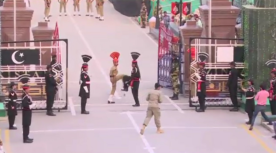 Magnificent flag-lowering ceremony held on Defence Day at Wagah Border