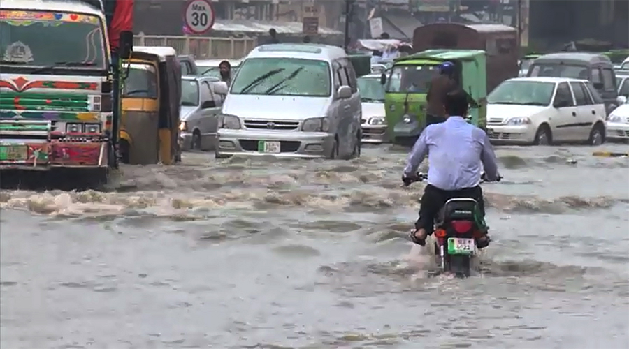 Heavy rain inundates low-lying areas in Lahore