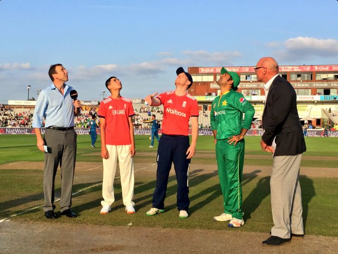 England win toss, opt to bat against Pakistan in T20 match