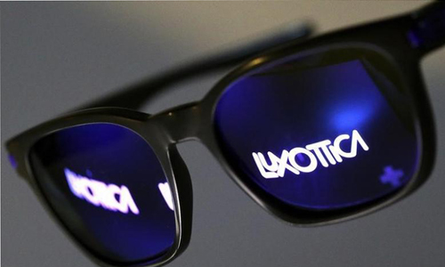Luxottica, Intel launch 'virtual coach' Oakley glasses