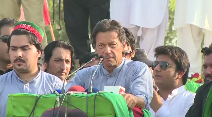 I do not accept a criminal as country’s PM, says Imran Khan