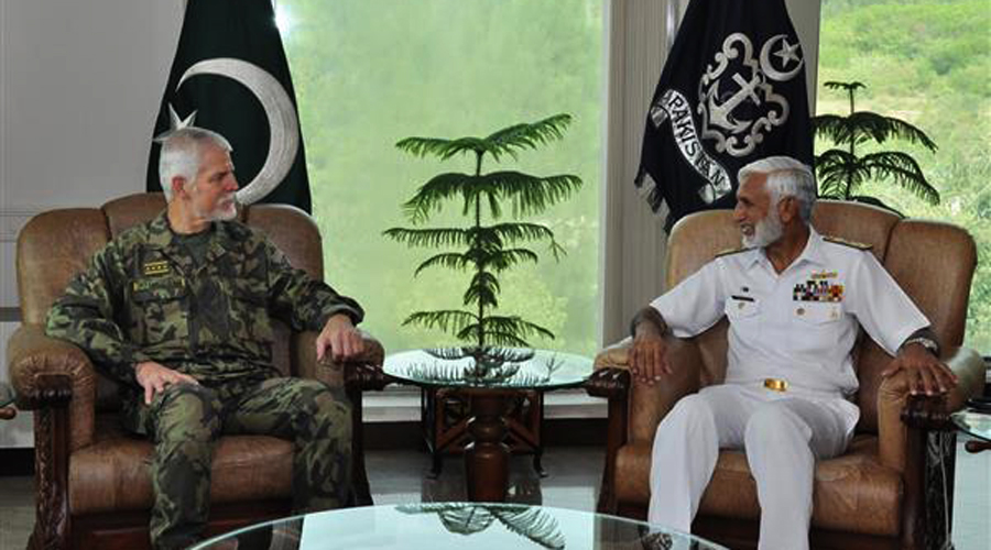 NATO Military Committee chairman calls on Naval Chief