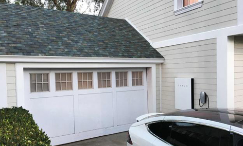 Tesla's Musk adds solar roofs to his clean energy vision