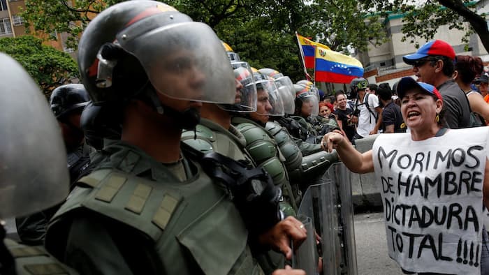 Venezuela opposition to protest Maduro 'dictatorship'