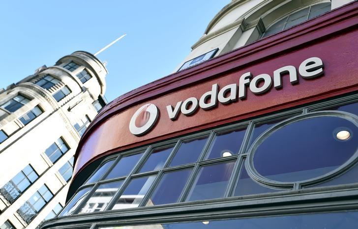 Vodafone UK fined a record 4.6 million pounds for failing customers