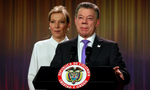 Colombia's Santos wins Nobel Peace Prize in boost for troubled talks