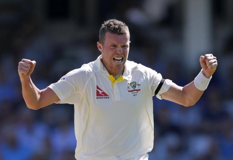 Australia opt for Siddle in first South Africa test