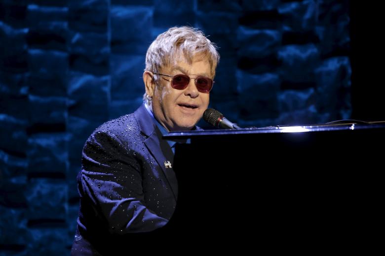 Elton John denies he will play at Trump inauguration