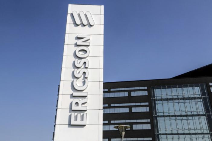 Ericsson sees global smartphone subscriptions almost doubling by 2022