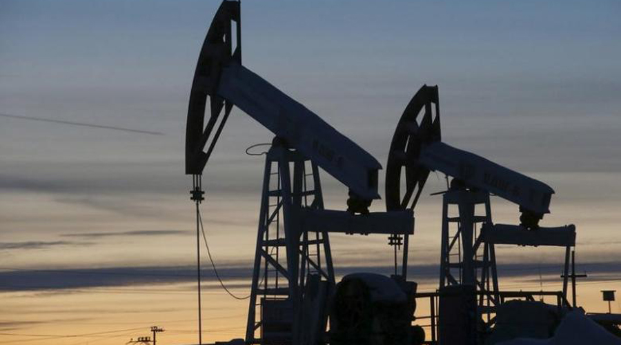 Oil prices fall on surprise build in US crude stocks
