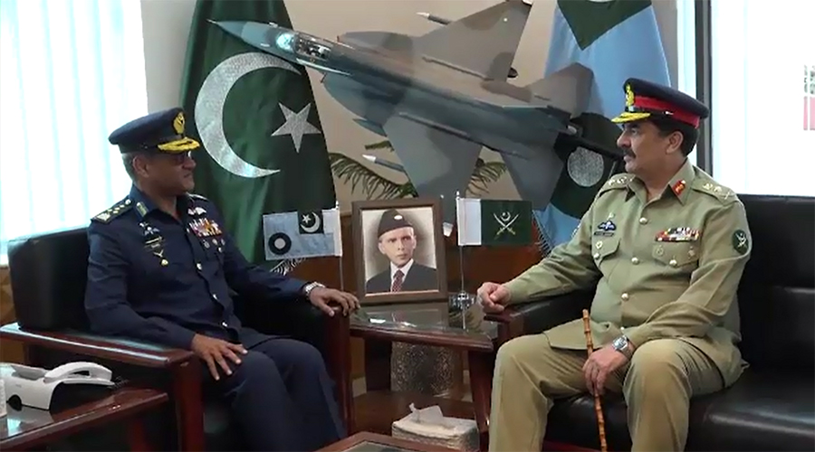 COAS pays farwell visit to Air Headquarters