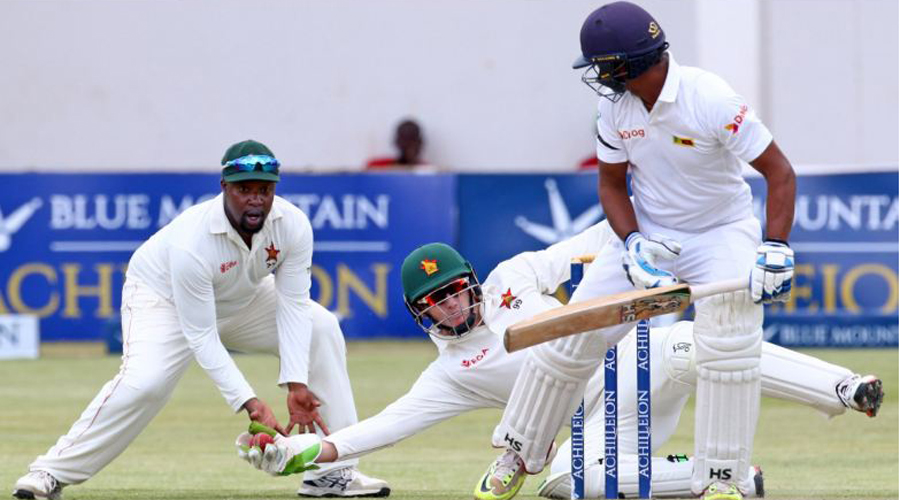 Zimbabwe rally after losing early wickets in 2nd Test