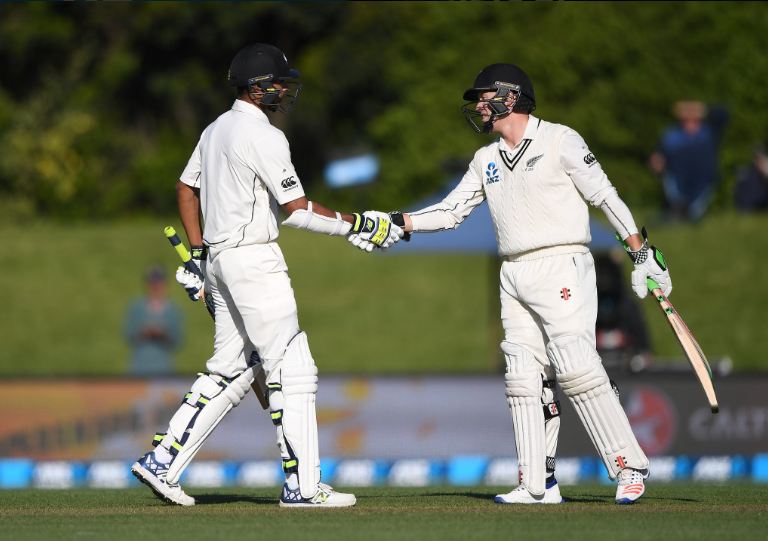 New Zealand hold advantage after debutants shine against Pakistan in 1st Test