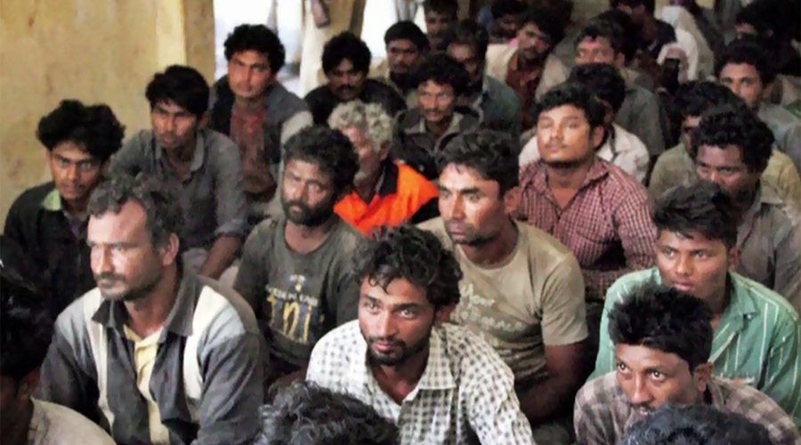 43 arrested Indian fishermen shifted to Karachi for investigation