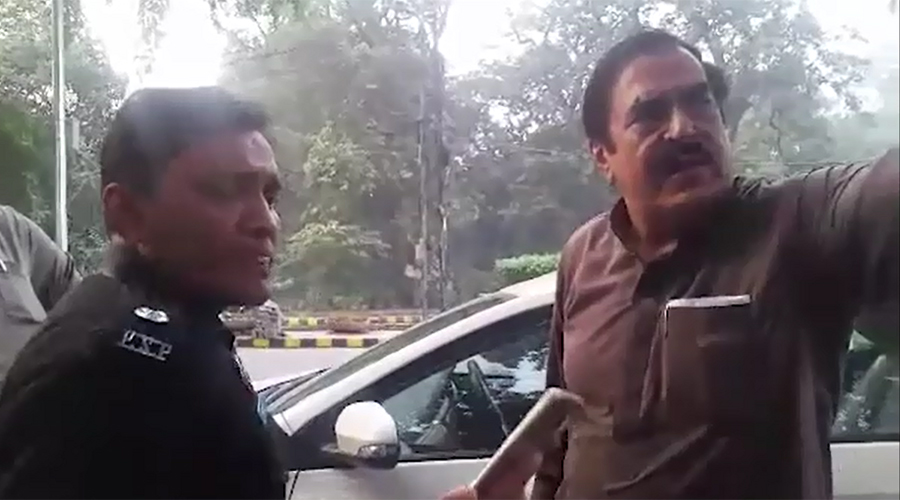 PMLN MPA Inaamullah Niazi robbed at Lahore Mall Road