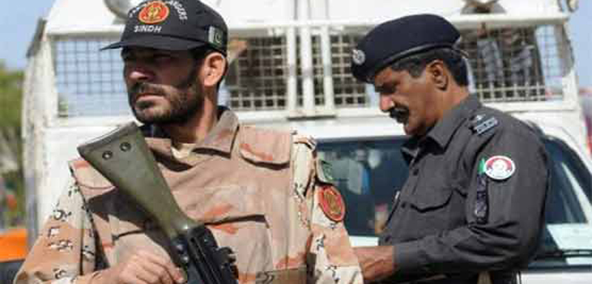 Two Lyari gang war accused killed in Karachi shootout