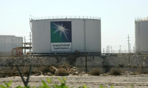 Saudi newspaper says report on huge Aramco stake sale was wrong