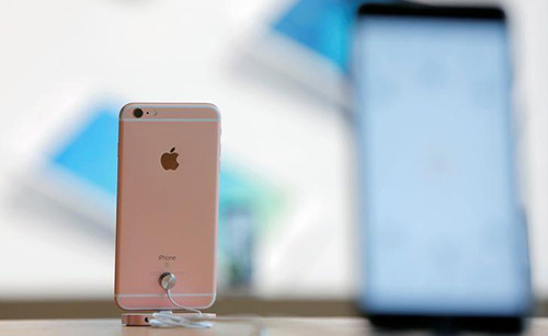 Apple can sell iPhone 7s in Indonesia after R&D investment commitment