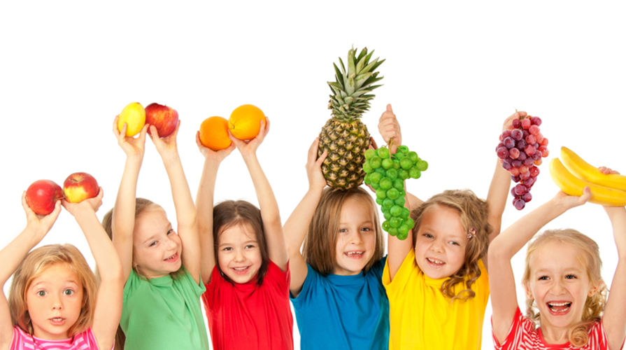 Risks are serious when parents don’t cut small fruits for children