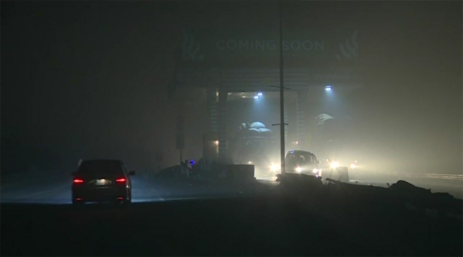 Motorway closed as dense fog prevails in Punjab