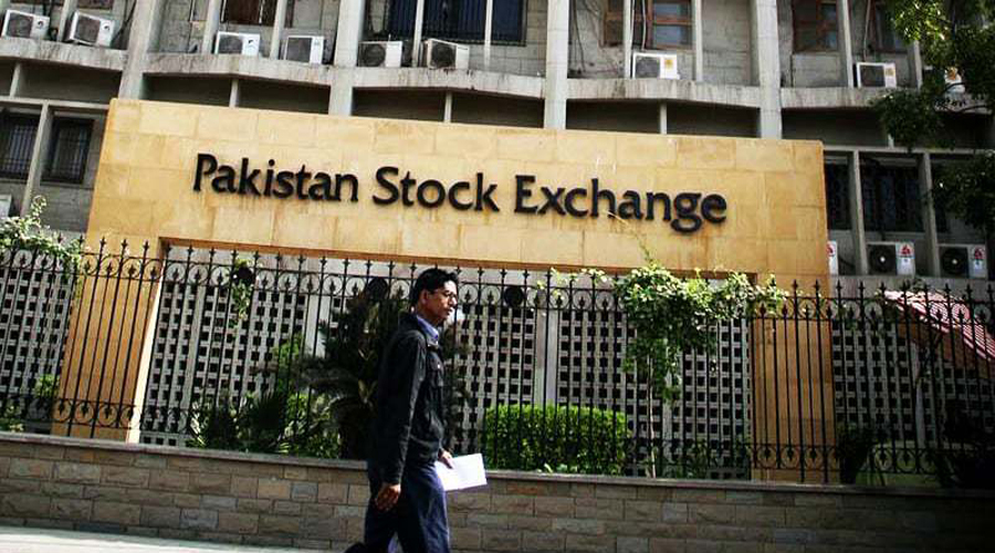 Pakistan stock market achieves new milestone, up 700 points