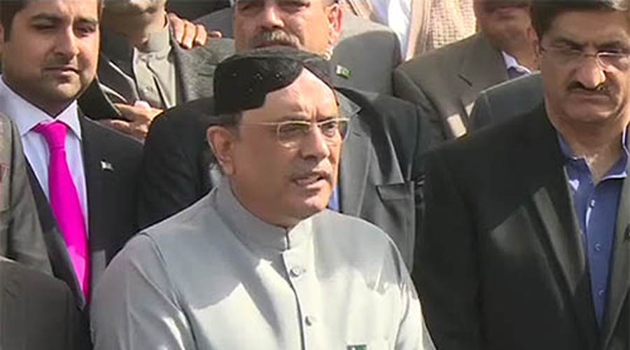 Zardari calls on Dr Asim at Jinnah Hospital
