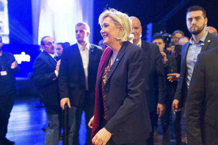 Le Pen kicks off campaign with promise of French 'freedom'