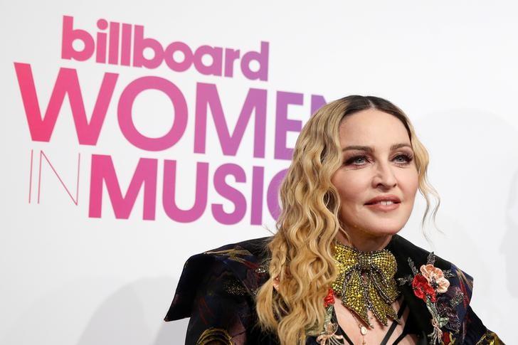Madonna introduces newly adopted twin girls from Malawi