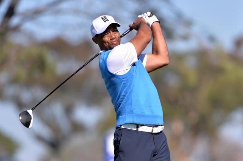 Woods withdraws from Dubai Desert Classic with bad back