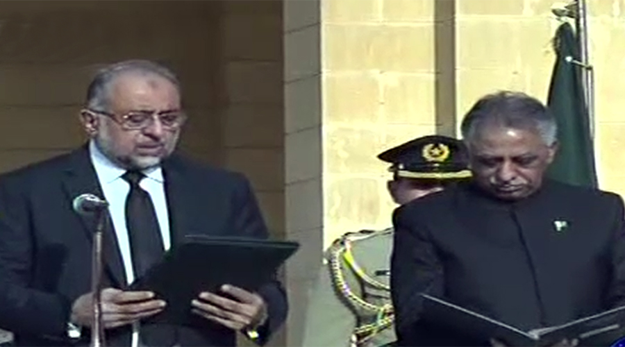 Muhammad Zubair Umar takes oath as 32nd governor of Sindh