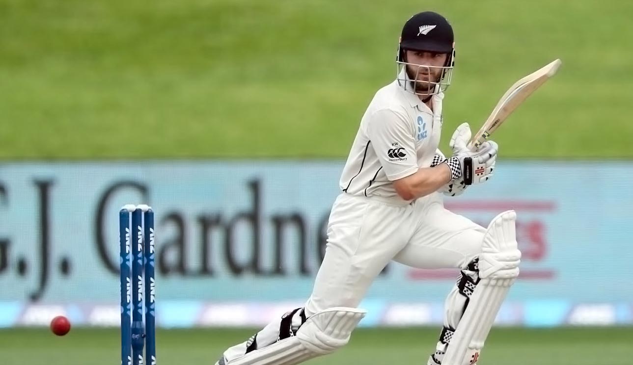 NZ take charge after Proteas batting collapse