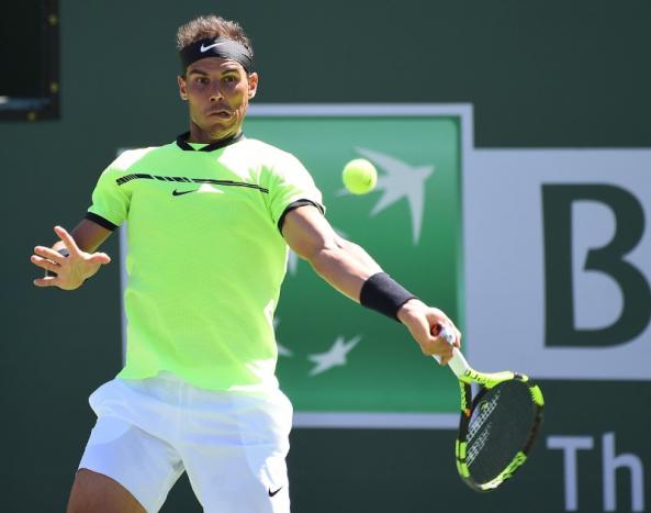 Nadal, Federer set up California clash with wins