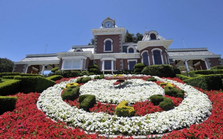 Neverland Ranch back on market with cut price, no Michael Jackson reference