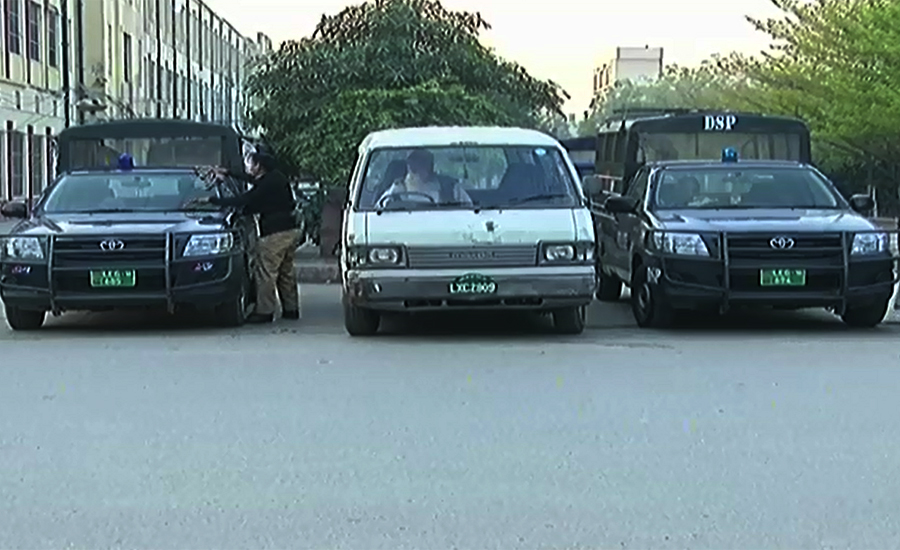 Cop killed, two injured in firing near Lahore Lady Willingdon Hospital