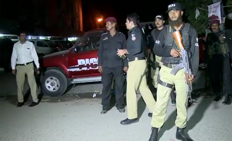12 injured in hand grenade attack in Karachi