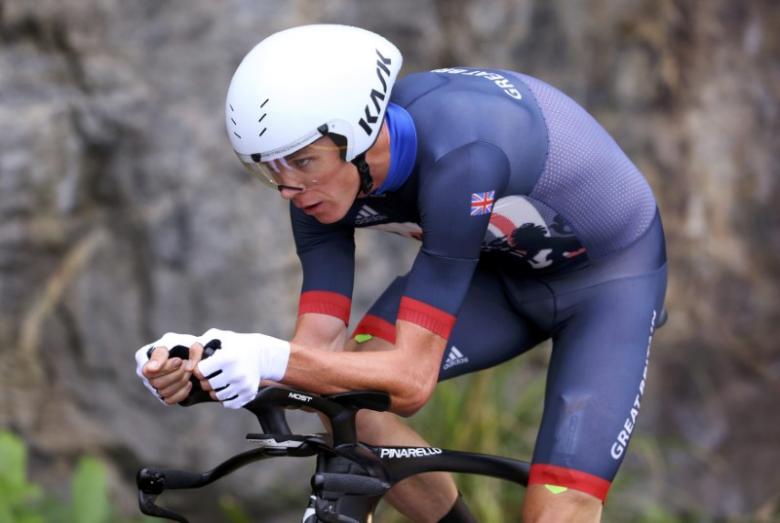 Froome's bike was 'totaled' after hit-and-run incident