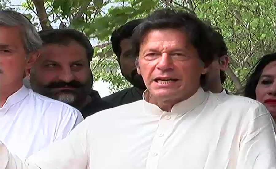 Imran says it’s not democracy to shut social media, put people in jails