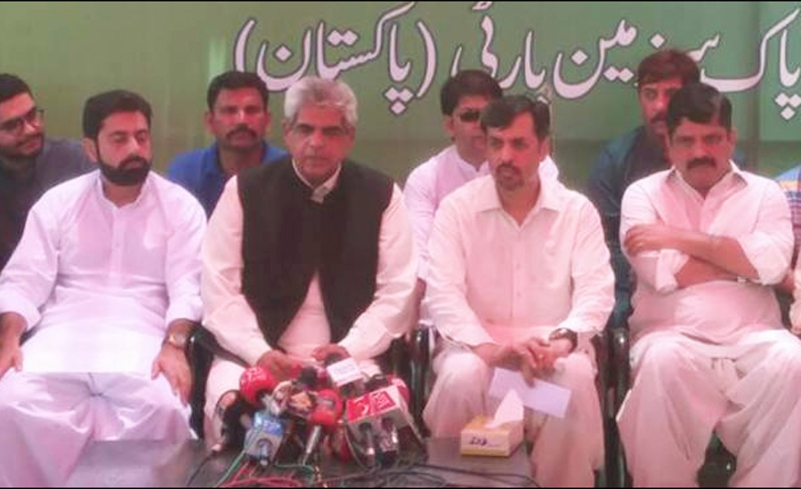 PML-F leader Nawab Rashid joins PSP; Mustafa Kamal threatens to shut down Karachi