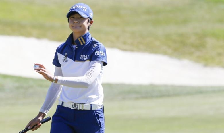 Golf: Park leads LPGA event by two at halfway mark in Michigan