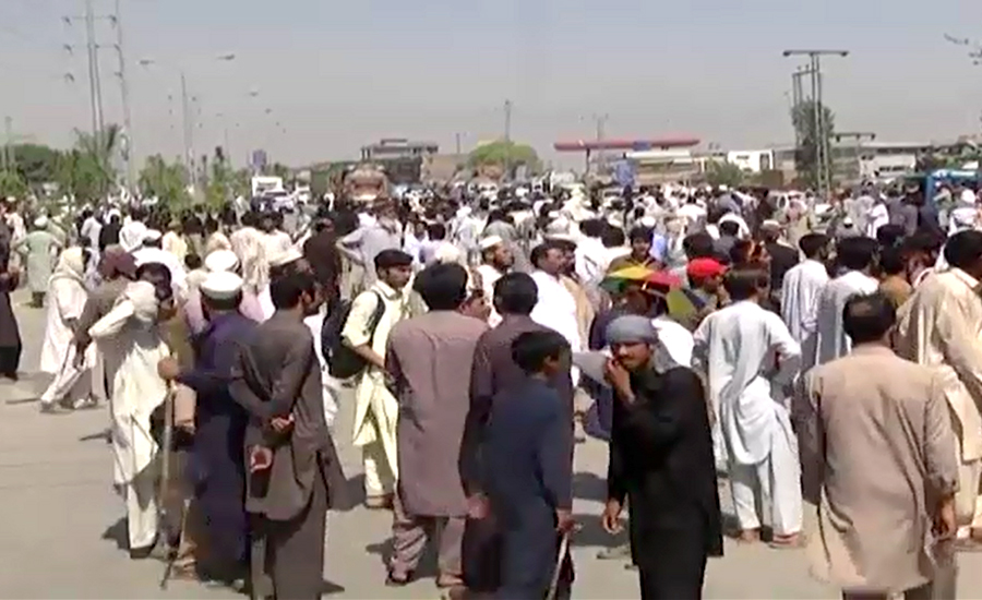 One killed, five injured in protest against loadshedding in Peshawar