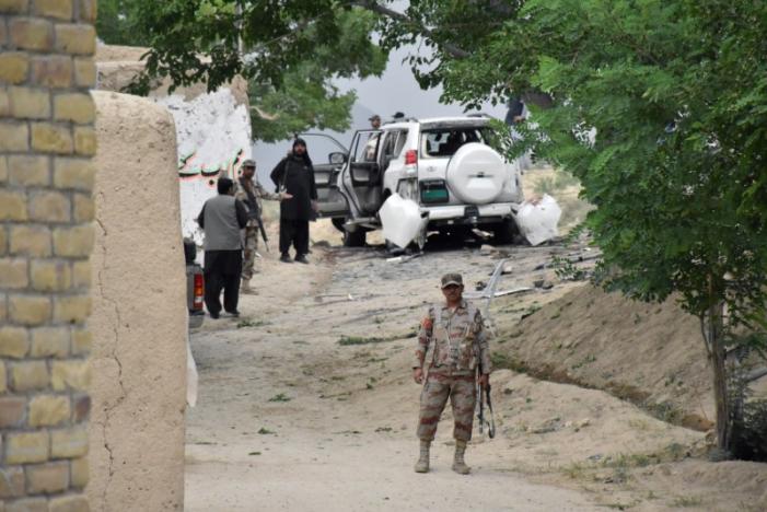 25 killed, over 20 injured in suicide attack on Senate deputy chairman’s convoy