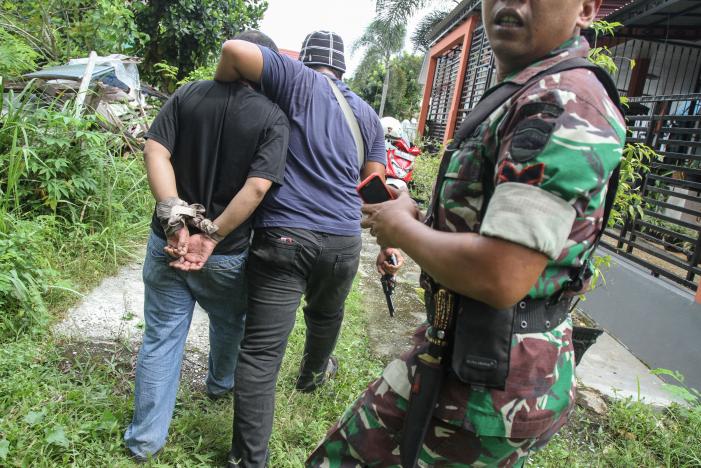 About 200 inmates break out of Indonesian jail