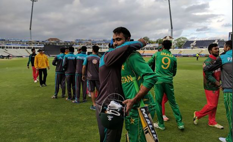 Pakistan chase 342 against Bangladesh