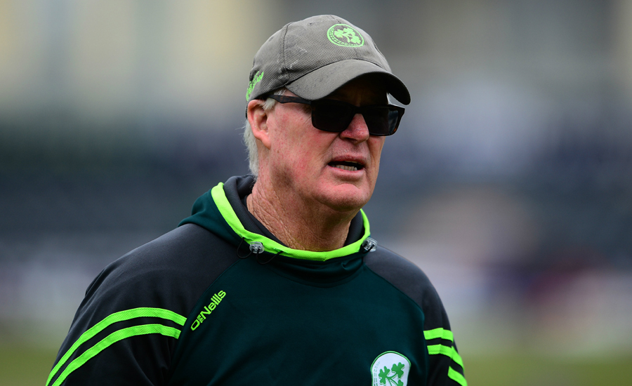 New Zealander Bracewell to step down as Ireland coach in December