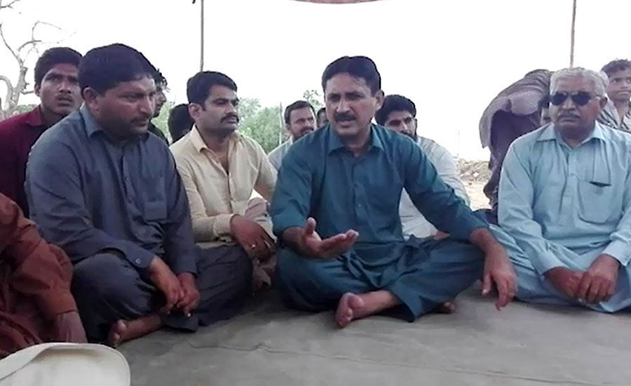 Dasti visits house of labourer crushed by vehicle of CM’s cousin