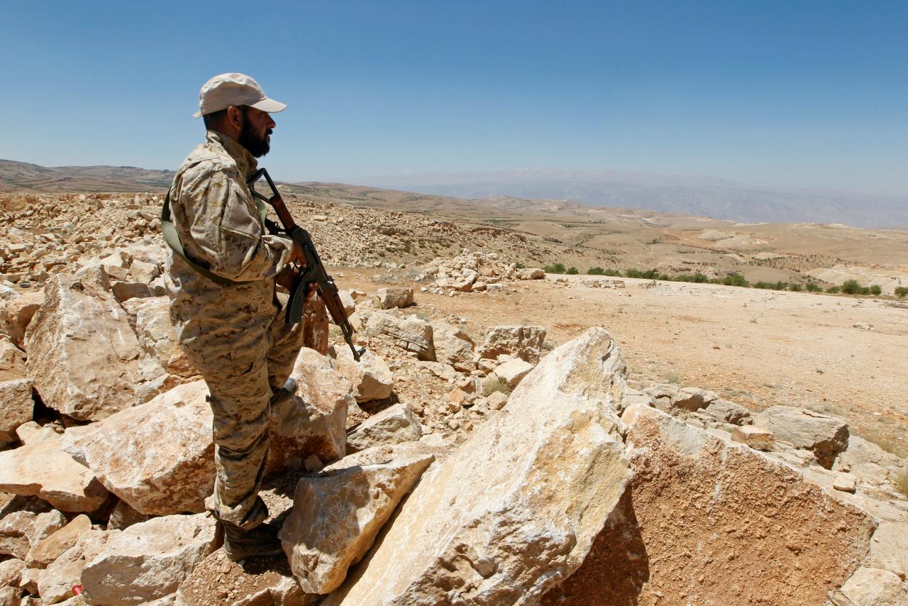 Hezbollah and rebels agree ceasefire at Lebanese-Syrian border