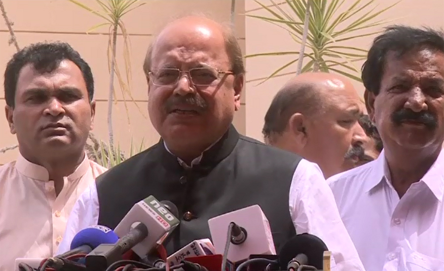 MQM’s new party chief would be from Dubai, predicts Manzoor Wassan