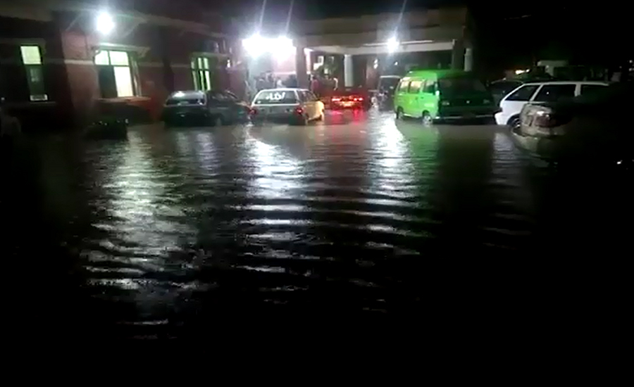 Heavy rains kill six in Gujranwala; Nala Lai start rising